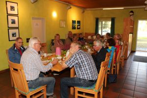 Bei Kaffee und Kuchen